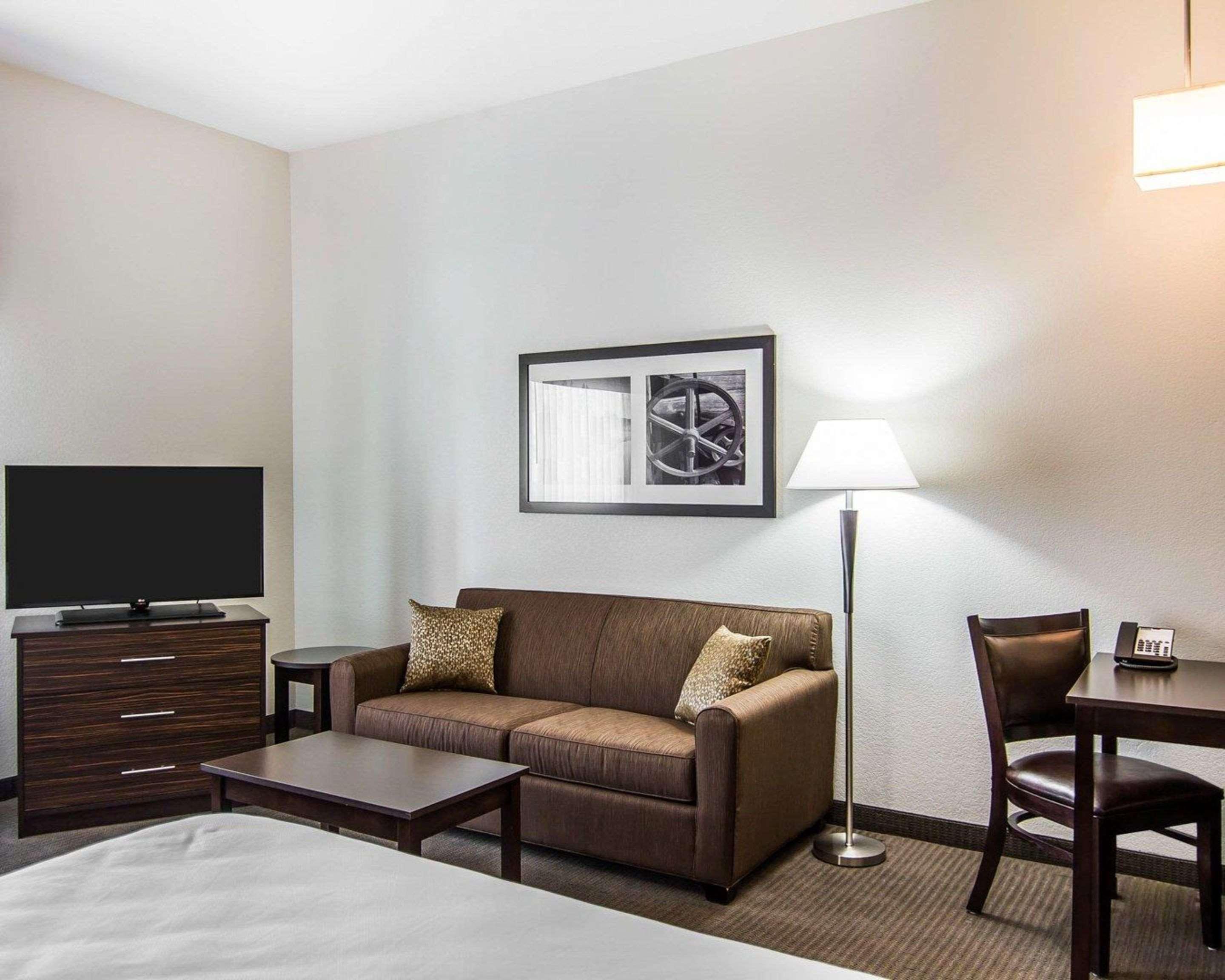 Mainstay Suites Лъфкин Екстериор снимка