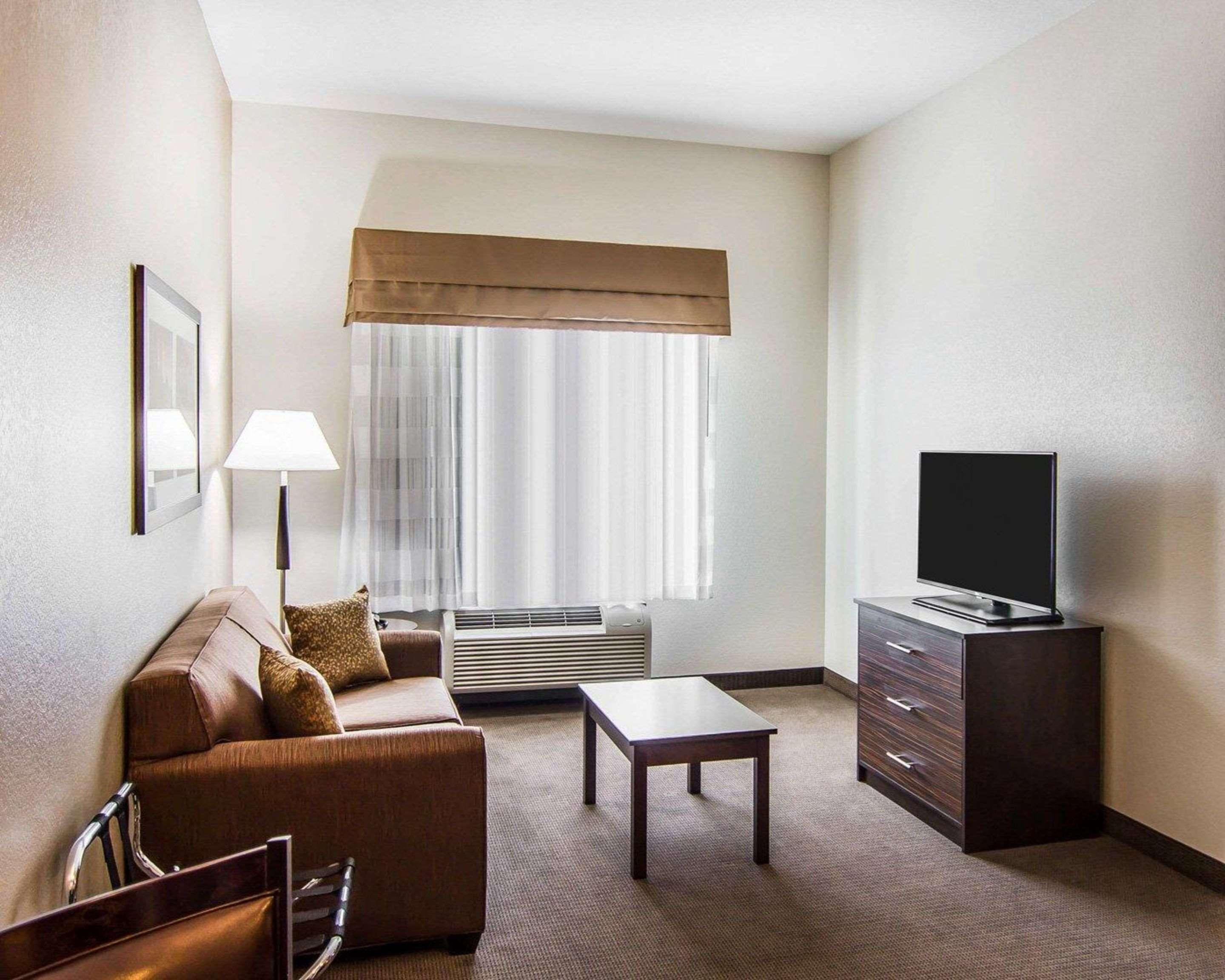 Mainstay Suites Лъфкин Екстериор снимка